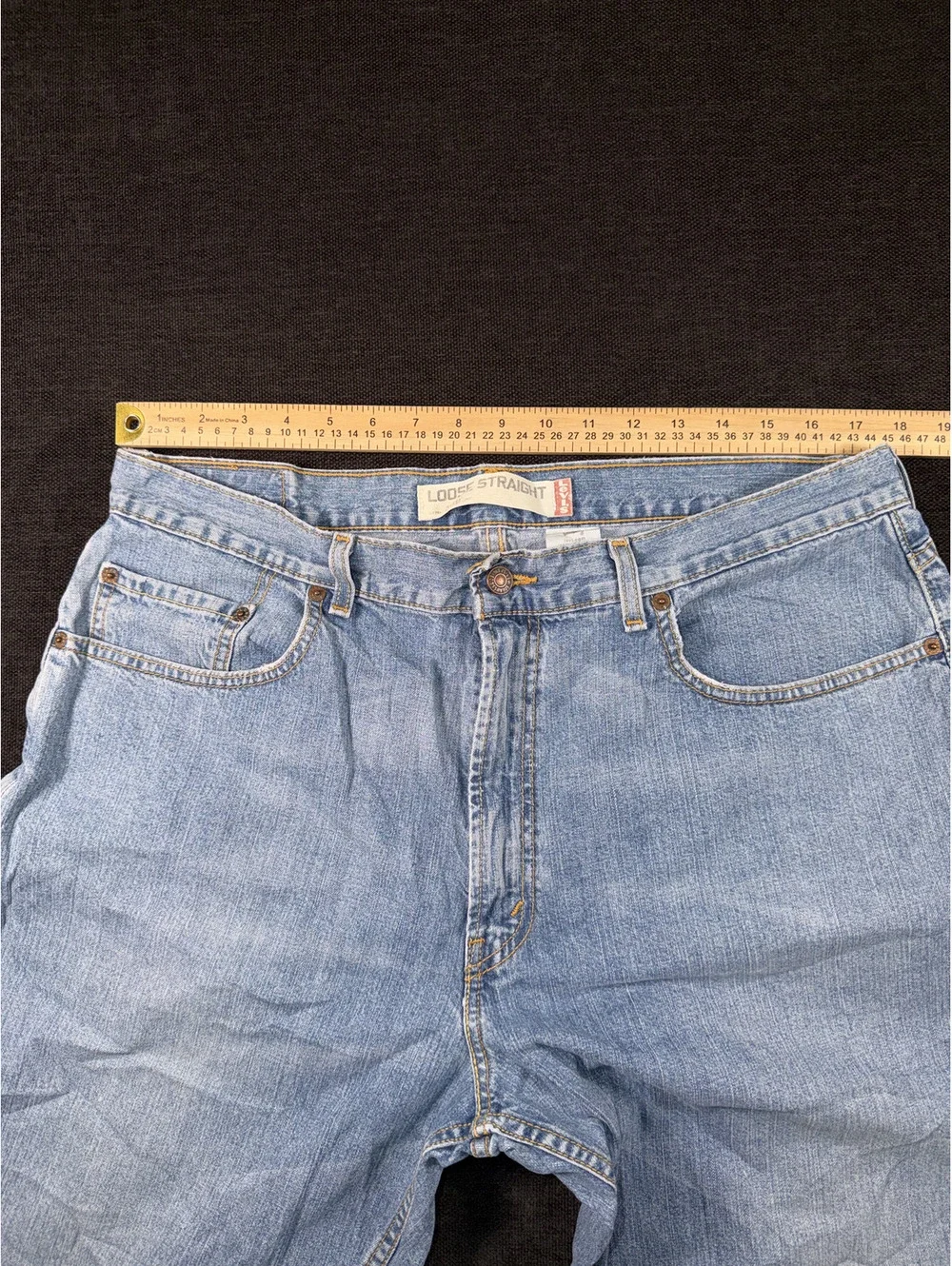 Levi's Loose Straight Light Wash Denim Jeans W36 L34